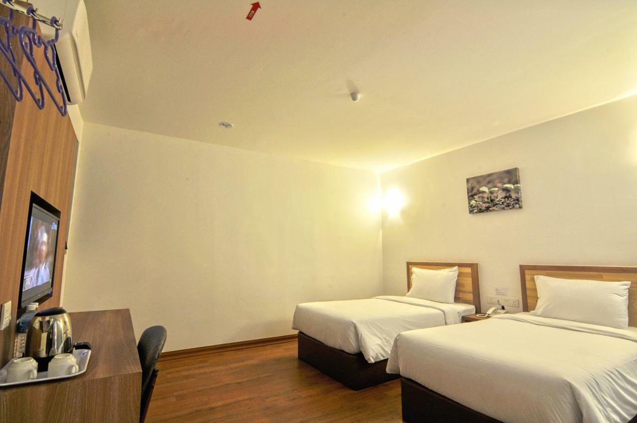 Greencity Hotel Sungai Petani Bagian luar foto